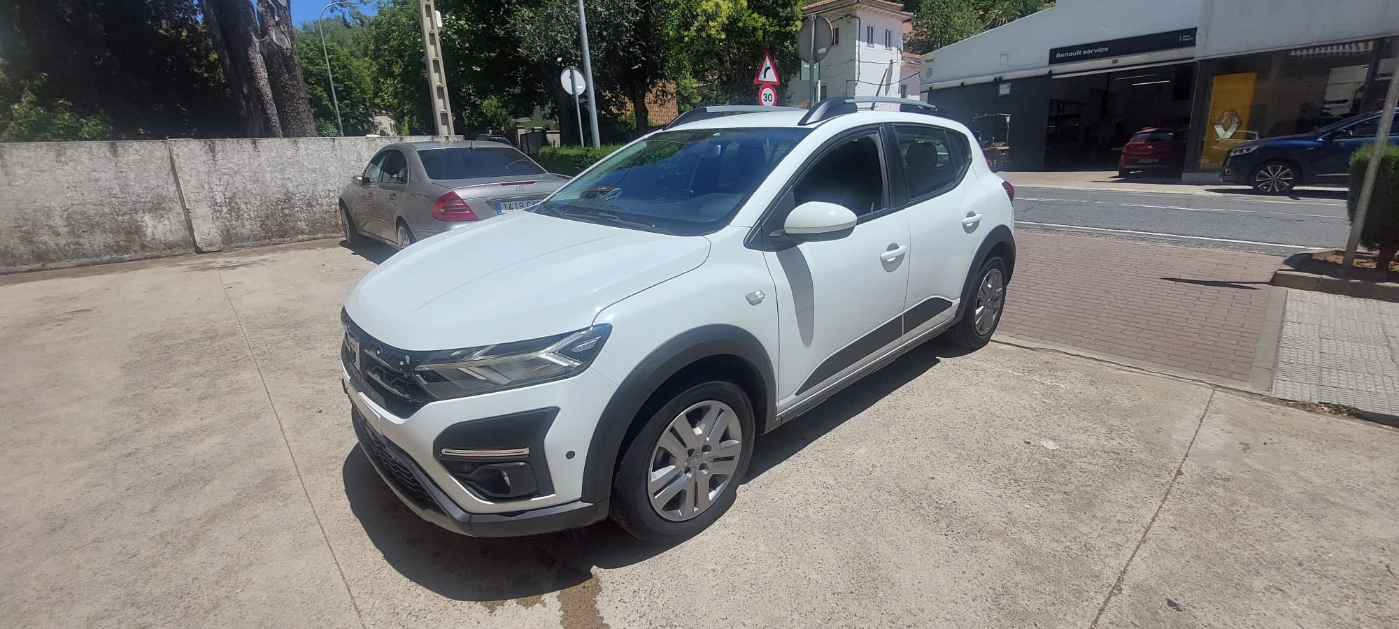 Dacia Sandero Stepway 1.0 100cv glp foto 3